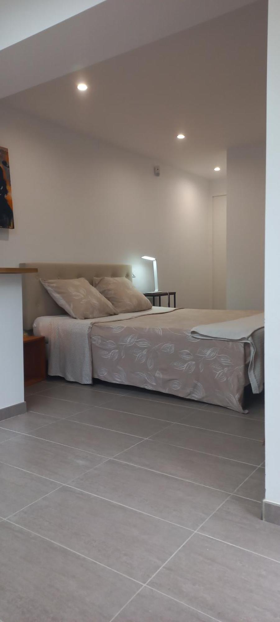 La Casa Bed&Breakfast Entree Independante 26M2 Calme Proche De Tout Wifi Parking Prive Jardin Terrasse Urrugne Exteriör bild